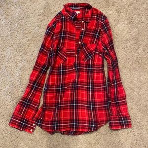 Plaid half button down long sleeve shirt